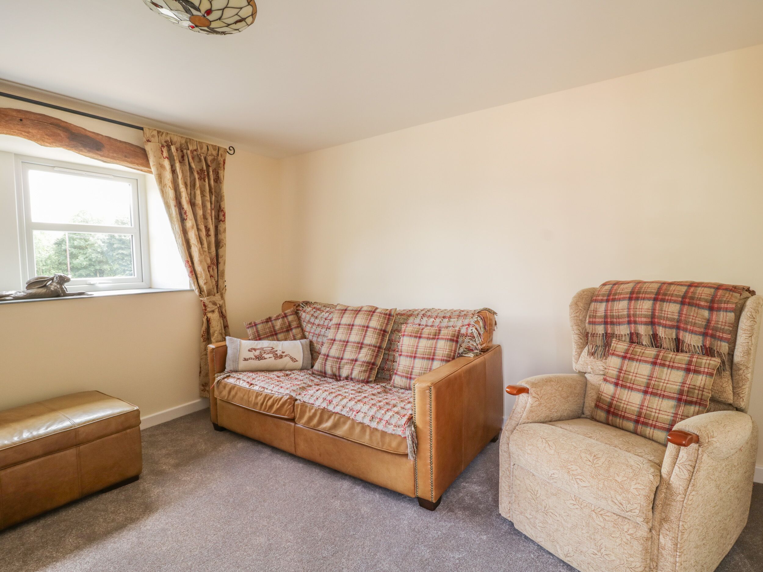 村舍 | 起居区 | 电视