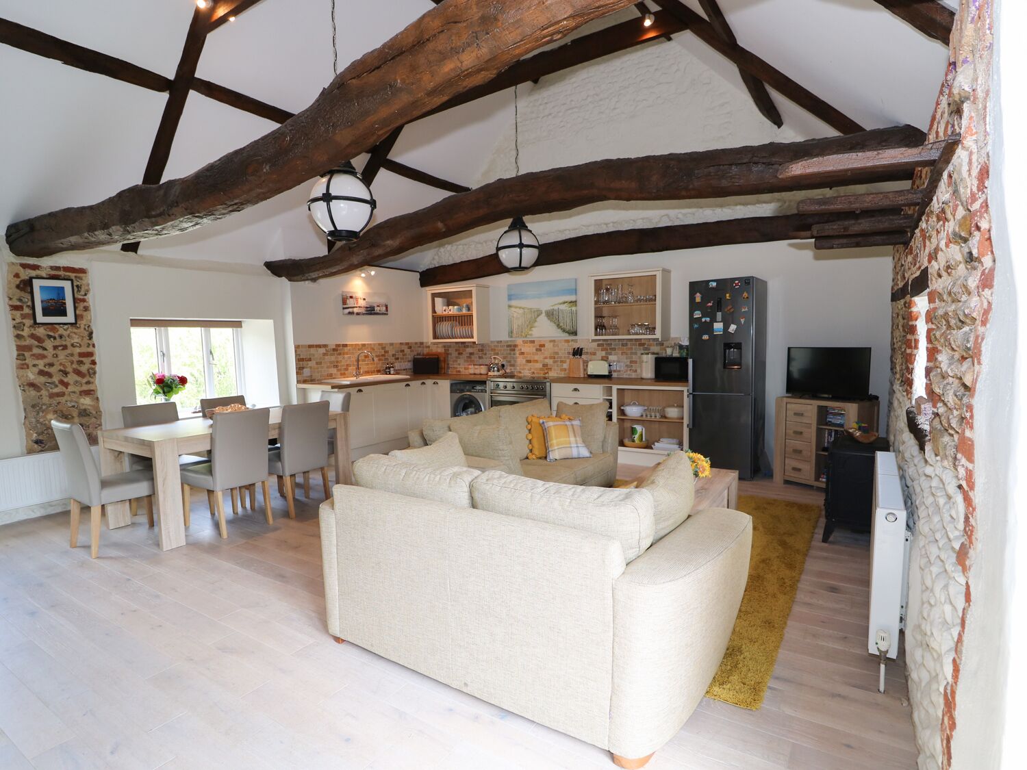 Cottage | Living area