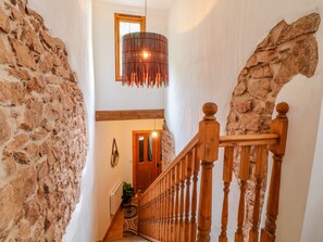 Cottage | Interior - Baywatch (Lynton)