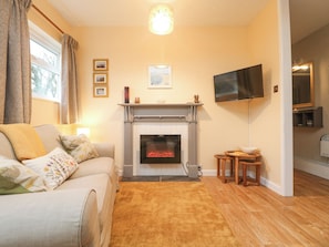 Cottage | Living area