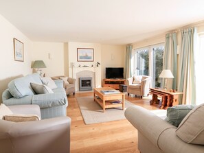 Cottage | Interior - Courtenay Villa (Salcombe)