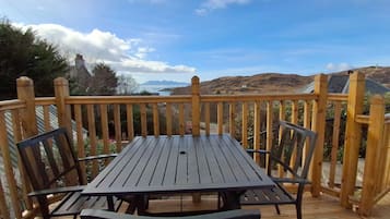 Cottage | Outdoor dining