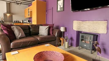 Cottage | Interior