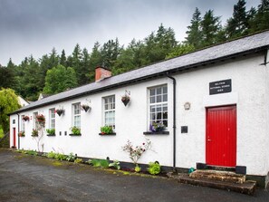 Cottage | Interior - The Old School (Omagh)