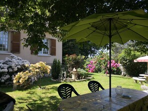 Garden - Au Jardin Fleuri (Secondigny)