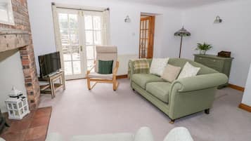 Cottage | Interior