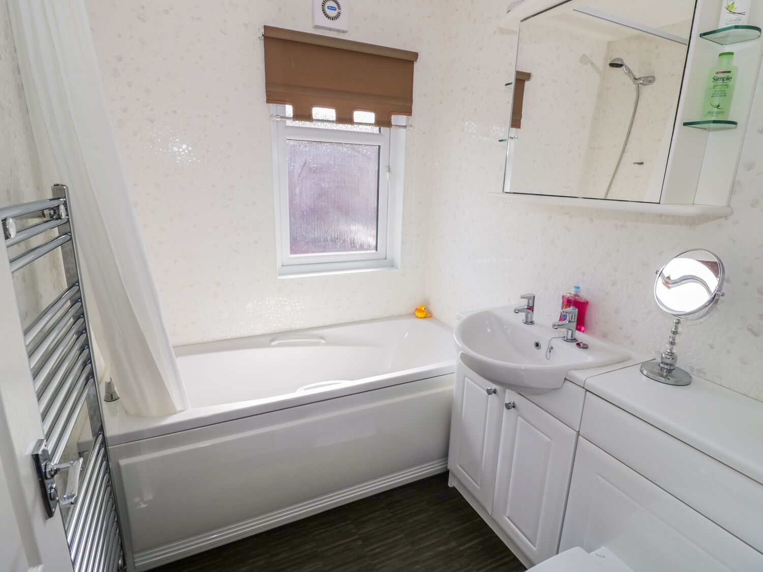 Cottage | Kamar mandi | Shower