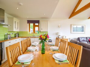 Cottage | Interior - Kingcup Cottage (St. Columb Major)