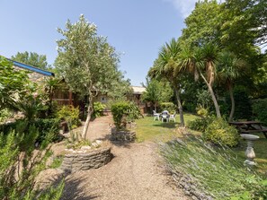 Cottage | Interior - Riverhouse Lodge (Weymouth)