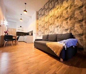 Familienapartment, 2 Schlafzimmer | Wohnzimmer