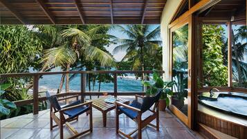 Luxury House | 6 bedrooms, premium bedding, down duvets, pillow-top beds