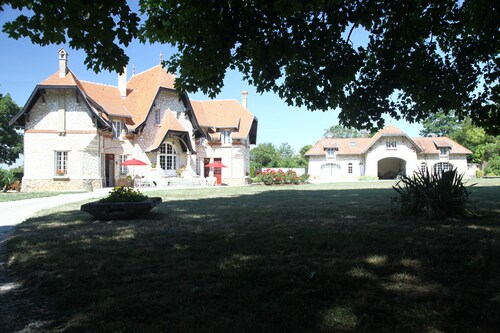 CHARMING DUPLEX "all blue" 10 MIN FROM REIMS