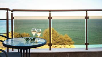 Classic-Apartment, 1 Schlafzimmer, Balkon, Meerblick | Strand-/Meerblick