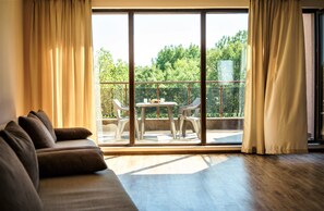 Apartemen, 2 kamar tidur, balkon | Pemandangan balkon