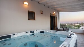 Property amenity - Villa Plousia (Rethymno)