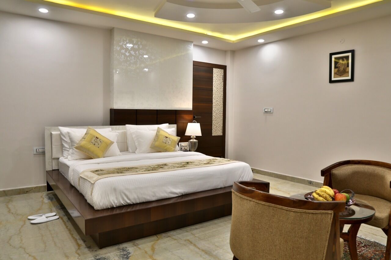 8 bedrooms, in-room safe, WiFi, bed sheets