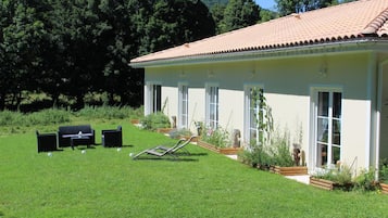 Enceinte de lâhĂ©bergement