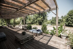 Suite, Lake View | Terrace/patio