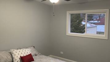 Business House | 3 bedrooms, free WiFi