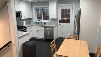 Business House | Private kitchen