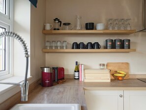 Opvaskemaskine, højstol