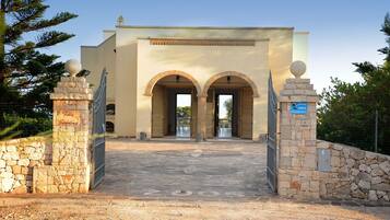 Ingresso della struttura