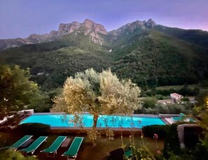 Pool - Oliveto stunning property with private garden (castelbianco)
