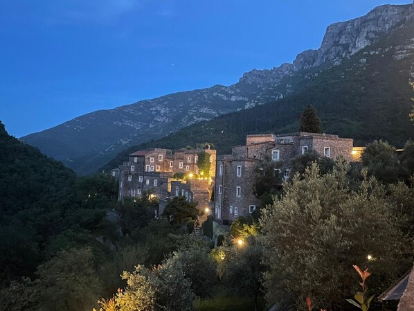 Exterior - Oliveto stunning property with private garden (castelbianco)