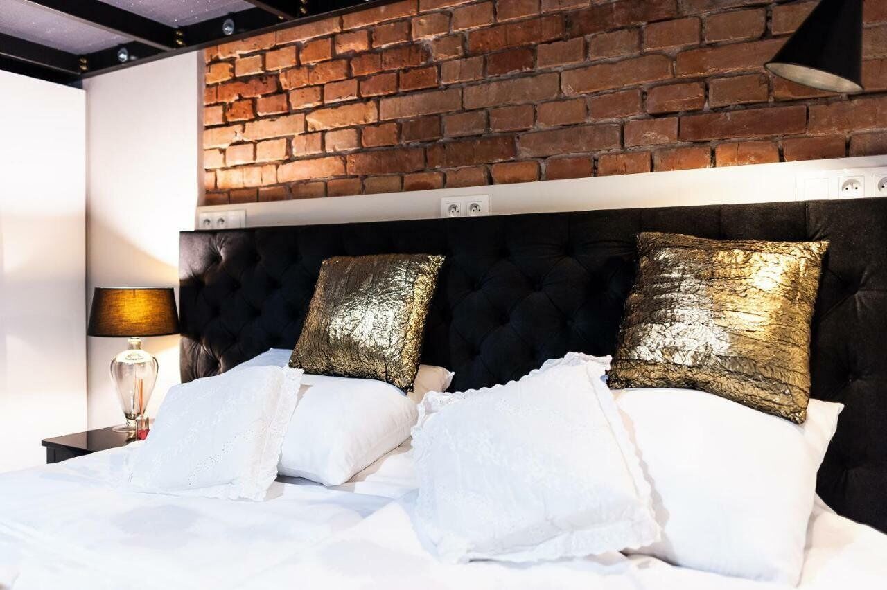 Photo - Home far from Home