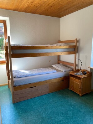 2 عدّة غرف نوم