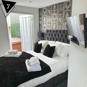 豪華小屋, 獨立浴室 (ROOM 7 CABIN)