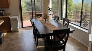 Cabin, 4 Bedrooms | Dining - Leaning Pine Retreat (Oakhurst)