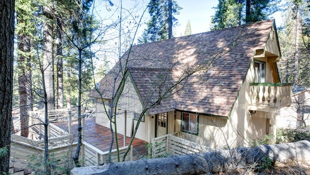 Exterior - Brookside Cottage (Yosemite National Park)