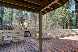 Cabin, 3 Bedrooms | Balcony
