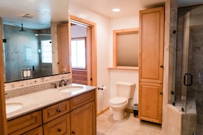 Cabin, 3 Bedrooms | Bathroom