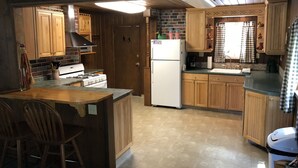 Cabin, 3 Bedrooms | Private kitchen - The Dogwood Cabin (Bass Lake)