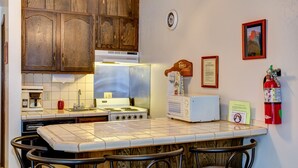 Condo, 1 Bedroom | Private kitchen - Yosemite Spring Studio-b104 (Yosemite National Park)
