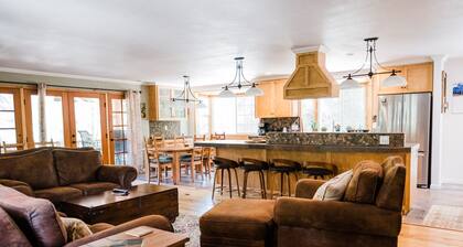 Sierra Lakes Retreat