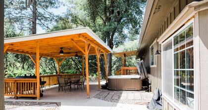 Sierra Lakes Retreat