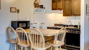 Studio, 1 slaapkamer | Dineren