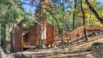 House, 1 Bedroom | Exterior