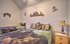 Cabin, 2 phòng ngủ | 2 phòng ngủ, trang trí khác biệt 