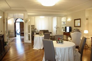 Daily buffet breakfast (EUR 14 per person)
