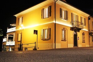 Front of property – evening/night