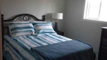 2 Schlafzimmer, Bügeleisen/Bügelbrett, Reisekinderbett, kostenloses WLAN