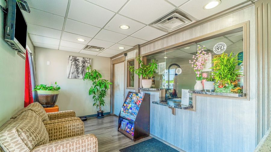 Deluxe Inn Miami, OK