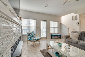 Smart-TV, peis, TV-spill og DVD-spiller