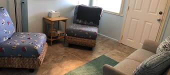 Perfect Location in Long Island, Bahamas, sleeps 4, Best Value and Location!