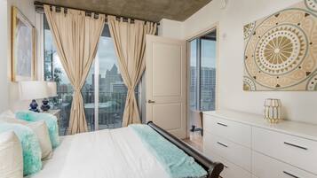 Executive Apartment | 1 bedroom, premium bedding, pillowtop beds, individually decorated