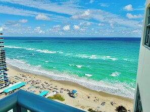 Panoramic Penthouse, 2 Bedrooms, Balcony, Ocean View | Terrace/patio